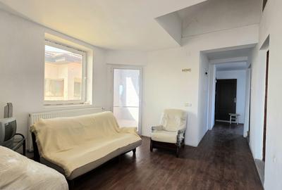 Vila de vanzare in Constanta, 6 camere, zona Km5 - 10