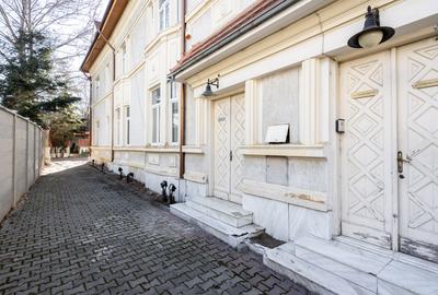 Vila 16 Camere de vanzare Unirii Primaria Sector 3 - 3