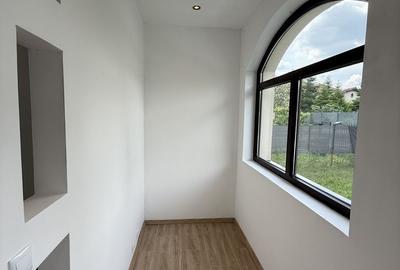 Vila 4 camere cu arhitectura deosebita langa pădure in Corbeanca ! - 8