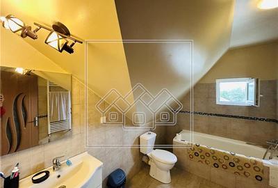 Casa de vanzare in Sibiu - 119 mp utili + 50 mp curte + 2 parcari - 17
