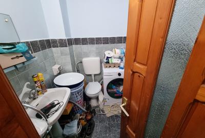 Neagoe Vodă- 3 camere decomandate/două balcoane/priveliște frumoasă - 9