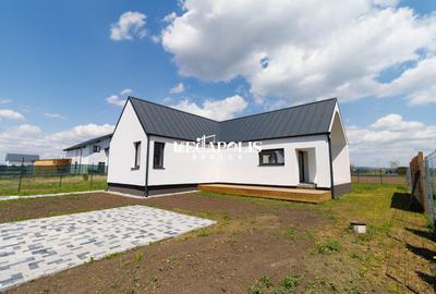 Casa Single / Structura Lemn / Finisaje Incluse - 2