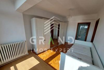 Apartament cu 2 camere semidecomandat în Horea