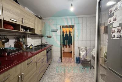2 camere in BLOC RUSESC - 7