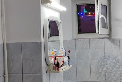 CENTRAL - SLOBOZIA, Apartament cu 4 camere decomandat - 93 mp - etaj 6/10 - 5