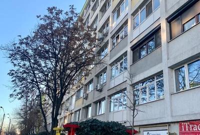 Garsonieră decomandată, mobilată în Cantemir
