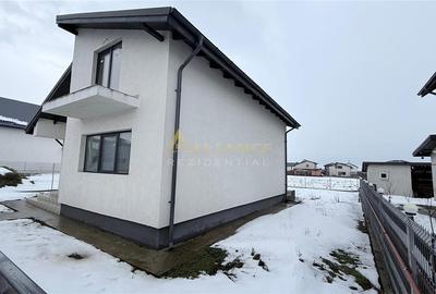 Casa Individuala - 4 camere - 3 bai - 380 mp teren - 3
