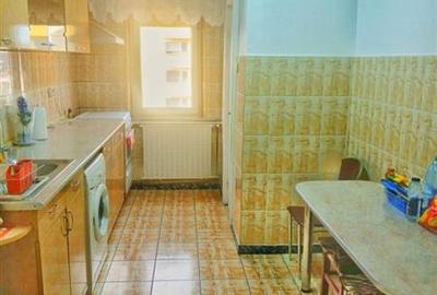 Vanzare apartament 4 camere decomandat zona Flora Manastur, Cluj-Napoca - 1