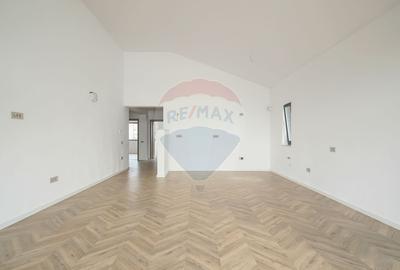 Comision 0 %! Casă cu 4 camere de vânzare în zona Stupini! - 10