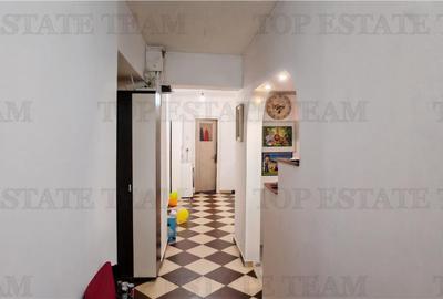 Apartament de 4 camere, cu centrala proprie, foarte spatios, in Militari, la 2 m - 18