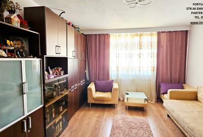 Apartament 2 camere decomandate, zona Petrodava - 1