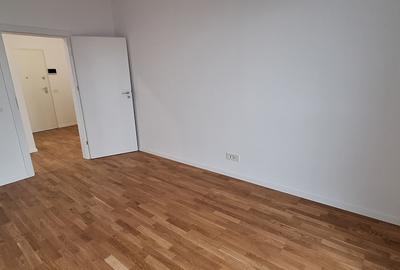Apartament 3 camere, Zona Centrala - 4