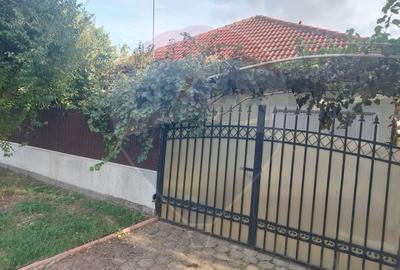 Casă / Vilă cu 5 camere de vânzare în orașul Negru Vodă, zona Central - 19