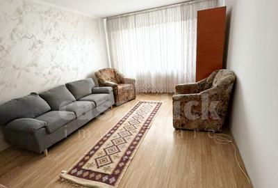 Apartament renovat 2 camere Micro 39C, etaj intermediar