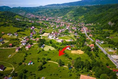 Teren intravilan plat in Bran, 1000 mp, vedere către Bucegi, utilitati - 1