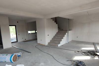 Duplex modern în zona Oașului, ideal pentru o familie, investiție - 5
