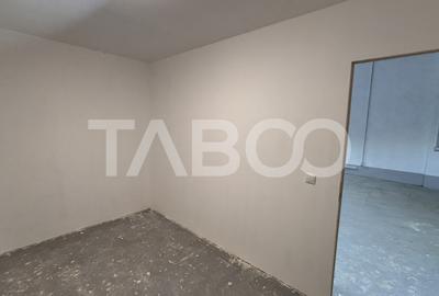 Spatiu comercial de inchiriat 250mpu cu acces tir - 3