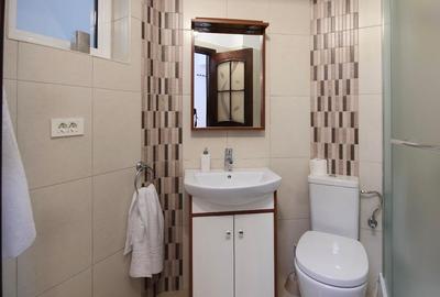 UNIVERSITATE, 2 camere, etaj 5, vedere spate, 50 mp, centrala proprie - 9