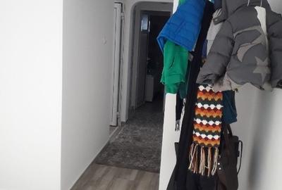 Pacurari-Moara de Foc-ap.3 camere, decomanat,curat,mobilat si utilat,64m2! - 48