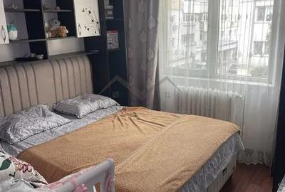 Apartament 2 camere Pacurari etajul 2 - 3