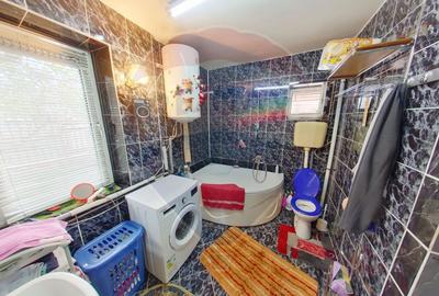 Casă / Vilă cu 16 camere de vânzare în zona Bobâlna - 6