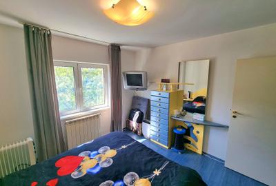 Apartament 3 camere, foarte spațios, et.2/8, zona Steaua, la cheie! - 9