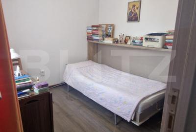 Casa de vanzare, cu 3 camere, 95 mp,  zona Craiter - 3