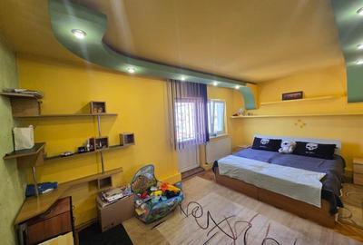 Apartament 3 camere decomandat balcon - Strand - 4
