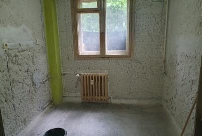 Vanzare-2 camere-p/4-sdec-Dr Taberei-Brasov-Plaza-de renovat-85000E - 9