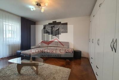 Apartament cu 2 camere decomandat, mobilat în Decebal