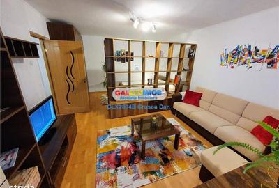 Garsonieră decomandată, mobilată în Vitan Mall