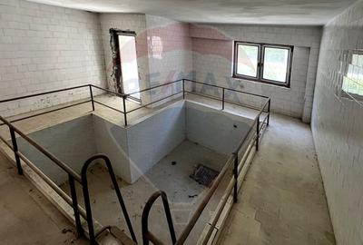 Hotel-bază de tratament, edificat în zonă cu ape sulfuroase - 12