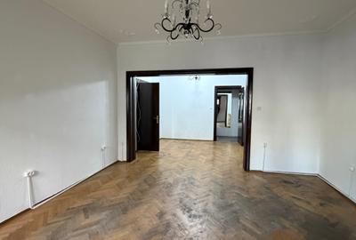 Piata Victoriei, aproape metrou, parter de bloc D+P+3, birouri sau locuinta - 1