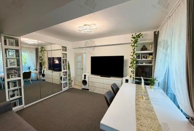 Apartament cu 2 camere decomandat, mobilat în Central