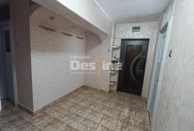 Apartament 3 camere, decomandat, metrou Dristor2 - 8