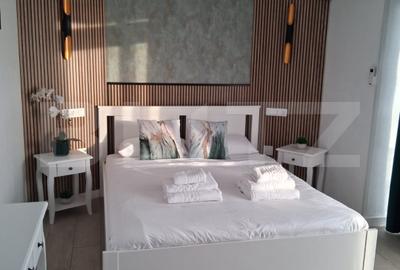 Apartament cu 3 camere decomandat, mobilat în Florești