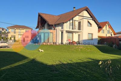 Casa premium, 260 mp utili, teren 1000mp-Dezmir - 1