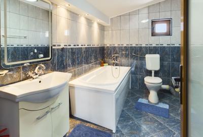 Casă calitativă, 300 mp, renovată, Sector 3 - 10