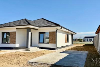 Casa noua plan parter | De Vanzare | Santandrei - 2