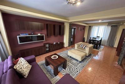 Apartament cu 3 camere în zona P-ta Unirii - 1