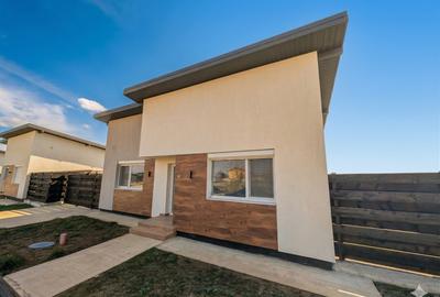 Casă individuală cu 3 camere în Balotești