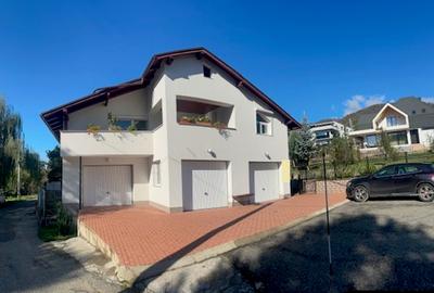 Casă cu 3 camere în Săsar