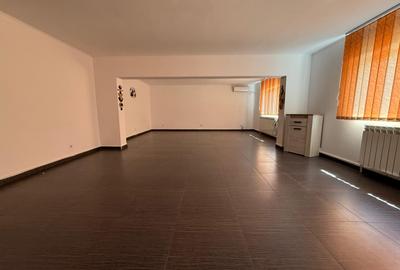 Copou - Facultatea de Arte , spațiu pt birou 60 mp parcare - 4
