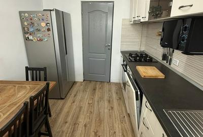 Apartament 3 camere cu terasa mare si vedere la parcul  Tei - 9