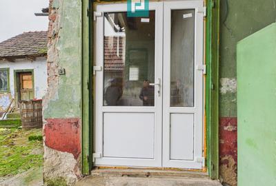 Casă cu 3 camere în localitatea Berindia, Arad - 6