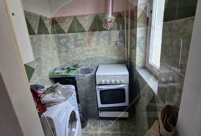 Apartament ULTRACENTRAL Bals 27 mp 2 camere - 1