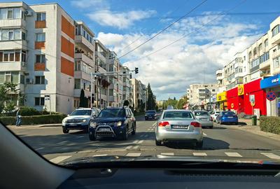 2 camere Trivale , Decomandat / finisaje clasice , Amplasament DEOSEBIT ! - 1