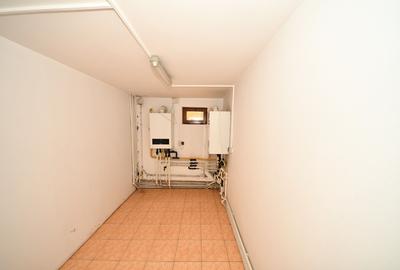 Vila spatioasa, pretabil pentru locuit/clinica, zona Micro 17 – Galati - 9