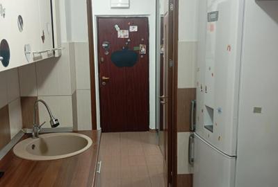 Apartament 2 camere - BLOC ANVELOPAT - zona ALEXANDRU OBREGIA - 12