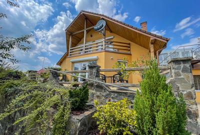 Casă 412 mp și teren de 1700 mp, zona Bercu Roșu – Pescăruș - 1